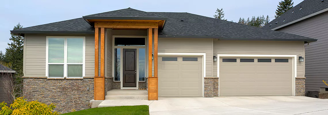 Repair Shaky Garage Door When Closing in Park Ridge, Illinois